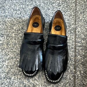 Ras Fringe Flat Loafers